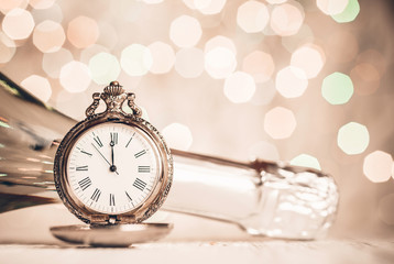 New year clock champagne
