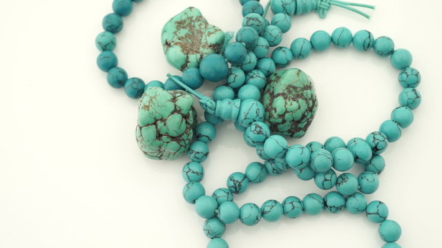 Turquoise Gemstones and necklace T&uuml;rkis Halbedelsteine