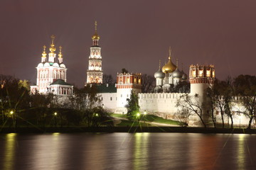 Fototapeta na wymiar Russian churches in Novodevichy Convent monastery, Moscow