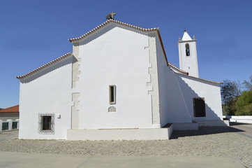 Fototapeta na wymiar A view of the parish church in Salir, Portugal