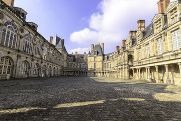 Fototapeta na wymiar Inner courtyard of the royal palace at Fontainebleau
