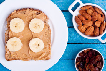peanut butter bread with banana