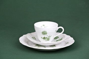 Kaffeetasse und Kuchenteller