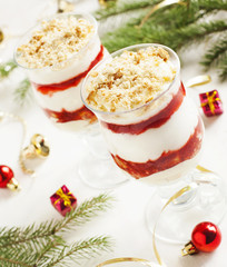 Strawberry layered dessert