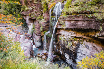 Cascade dans les gorges du Cians