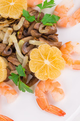 Shrimp salad with mushrooms.