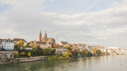 Basel, historische Altstadt, Rhein, Rheinufer, Münster, Schweiz