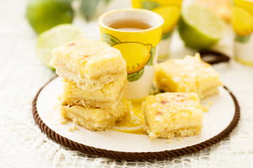 Lime and lemon bars