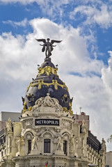 Fototapeta na wymiar Metropolis Building, Madrid