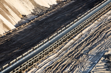 Förderband im Tagebau