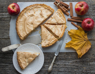 Apple pie with meringue