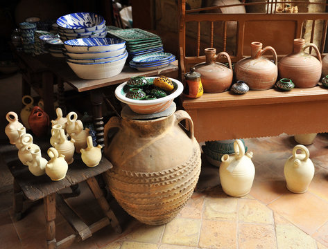 Spanish ceramic, Ubeda, Jaen province, Andalusia, Spain