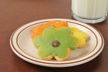 Dasiy shaped sugar cookies