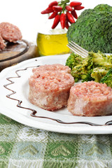 piatto con cotechino