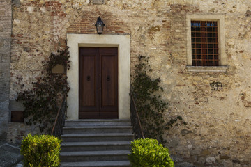 Fototapeta premium Old door in Tuscany