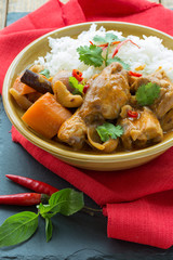 Chicken massaman curry