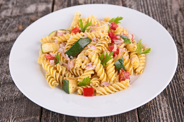 pasta cooked with vegetables