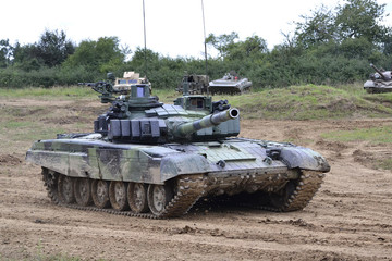 Tank T-72 M4