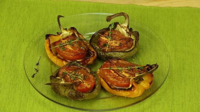 Peppers stuffed with tomatoes