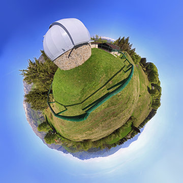 Little planet con osservatorio