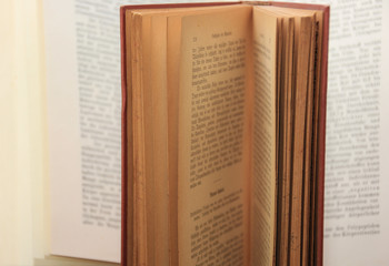 Obraz premium Bücher