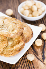 Macadamia Cookies