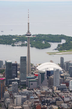 Aerial view of downtown Toronto