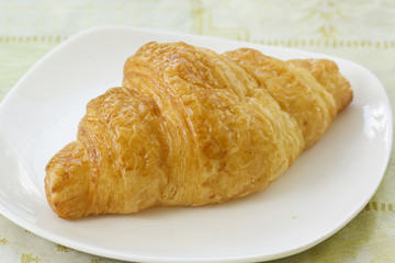 croissant bread