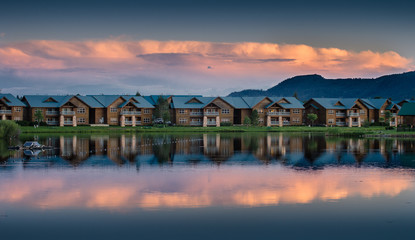 Obraz premium apartment sunset & reflection 