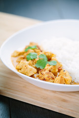 Spicy chicken curry with rice