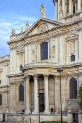 Fototapeta na wymiar St. Paul's cathedral