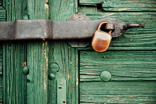 Locked Door Images – Browse 405,252 Stock Photos, Vectors, and Video |  Adobe Stock