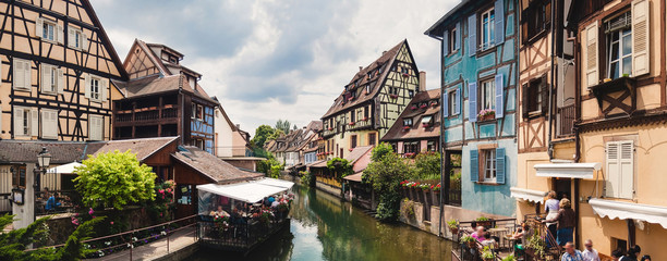 Panoramic view on canal in Petite Venice neighborhood of Colmar, - obrazy, fototapety, plakaty