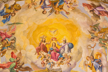 Seville - Coronation of Virgin Mary in Basilica de la Macarena © Renáta Sedmáková