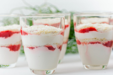 Erdbeerdessert