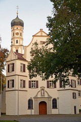 Fototapeta na wymiar Sankt Magnus Barocke Klosterkirche Bad Schussenried