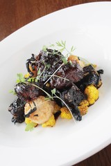 pigs cheek scallop blac kpudding starter