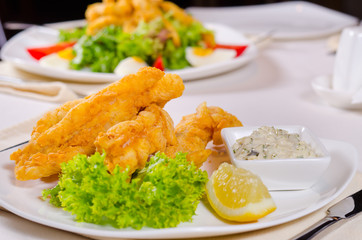 Delicious fried fish with tartare sauce