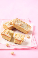 Blondies - White Chocolate Cakes with Macadamia Nuts