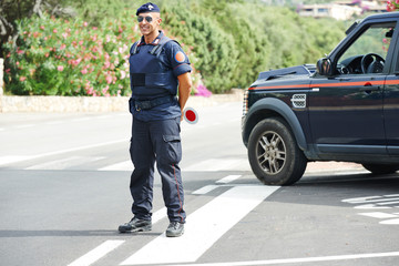 Italian policeman carabinier - obrazy, fototapety, plakaty