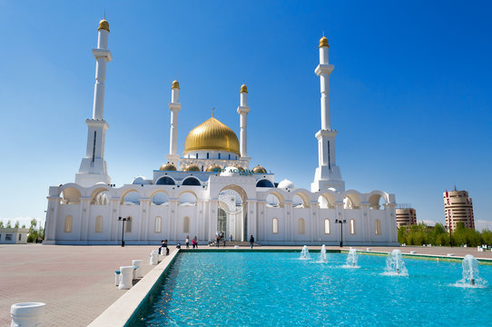 Nur-Astana Mosque