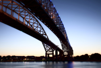 Fototapeta premium Night Photo Blue Water Bridge
