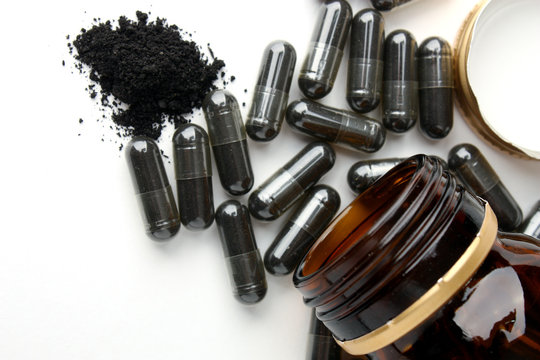 Medicine in capsula e contenitore
