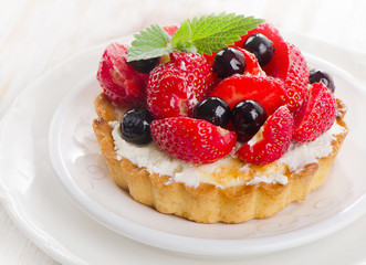 Berry tart