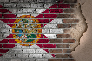 Dark brick wall with plaster - Florida