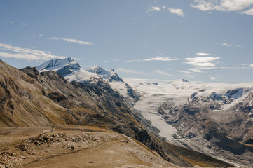 Zermatt, Bergdorf, Walliser Alpen, Adlerhorn, Gletscher, Schweiz