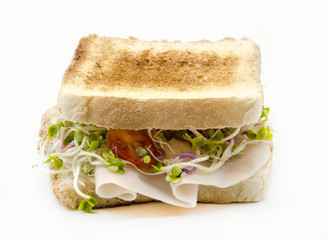 Sandwich con ensalada y jamon cocido