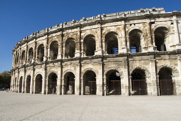 Fototapeta na wymiar Roman amphitheatre of Nîmes, France