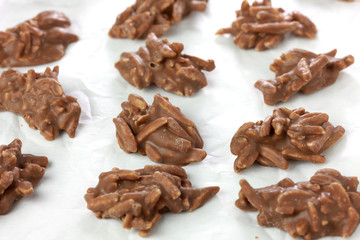 Schoko-Nuss-Pralinen