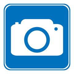 Photo camera allowing sign